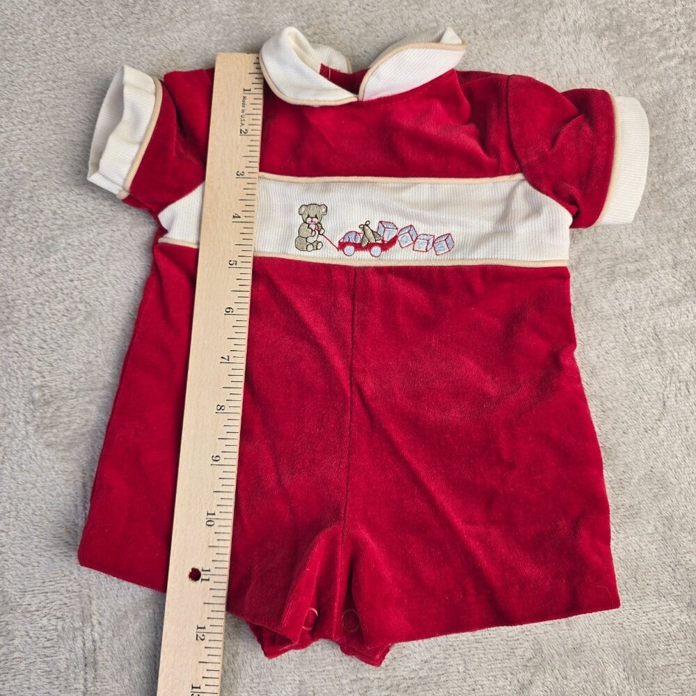 Vintage Fawn Togs Baby Romper 6M Red Velour Teddy Toy Cars USA 70s 80s One Piece - Picture 5 of 8